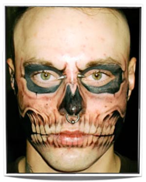 08skull-tatoo2